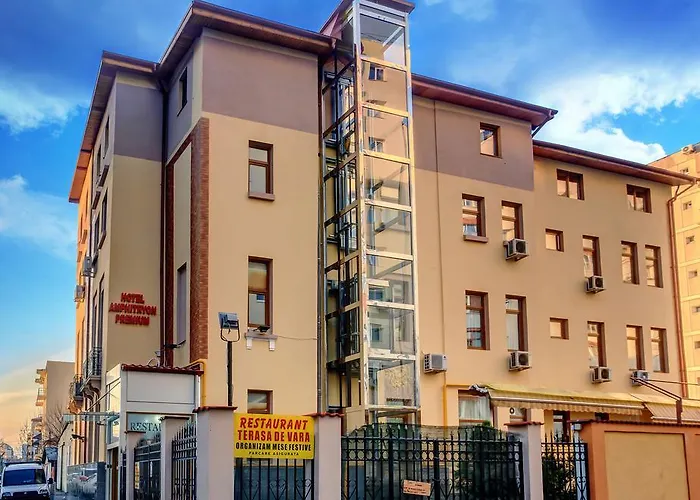 Hotel Amphitryon