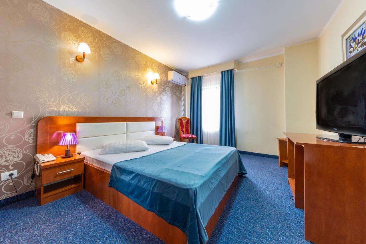 Hotel Amphitryon