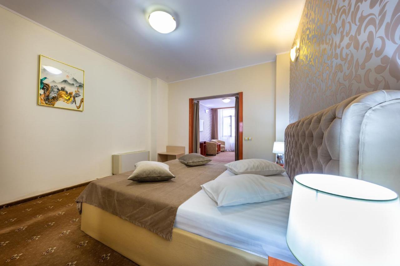 Hotel Amphitryon