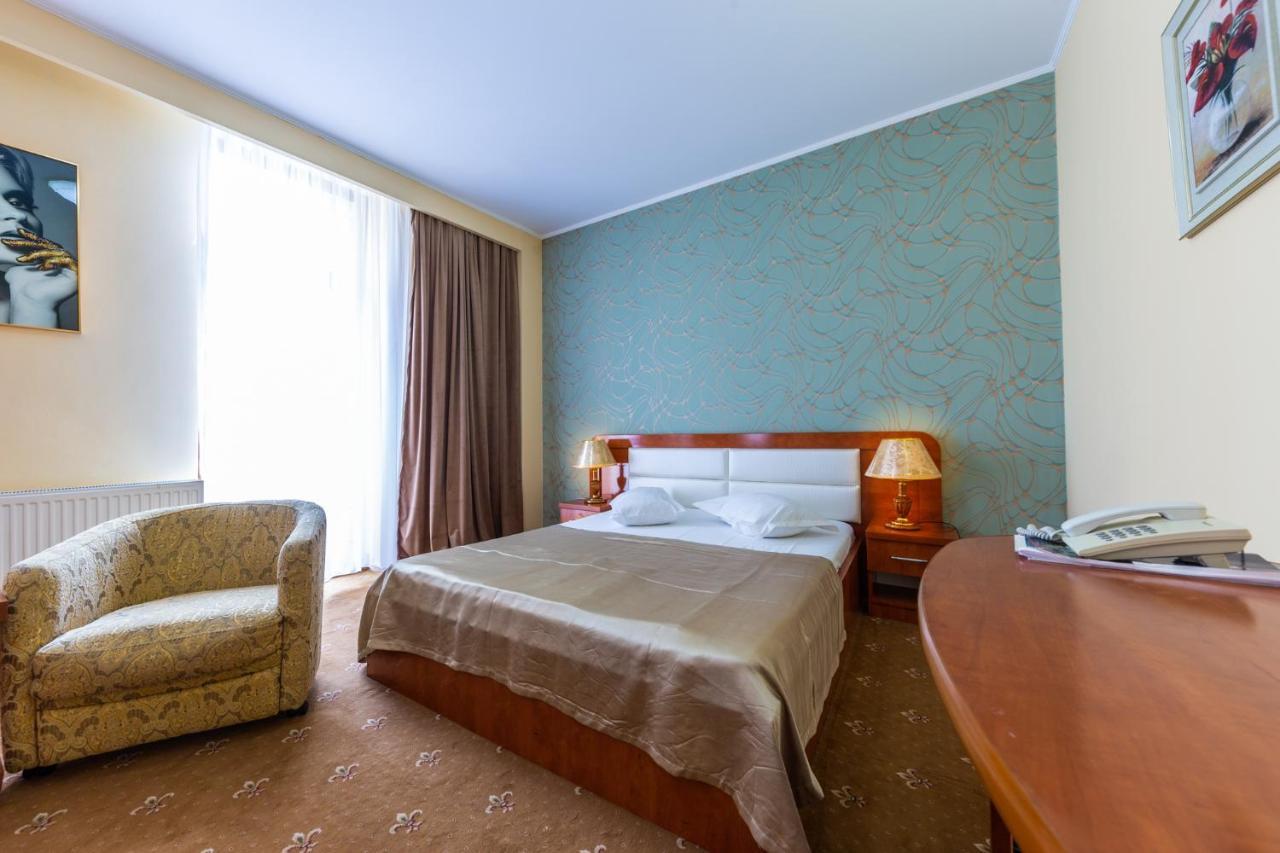 Hotel Amphitryon Bucarest
