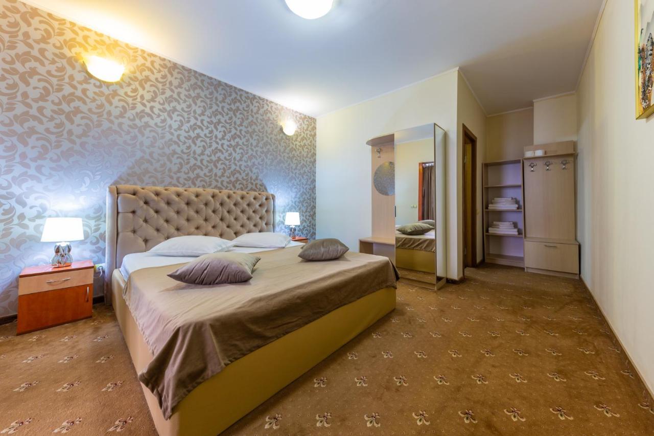 Amphitryon Bucarest